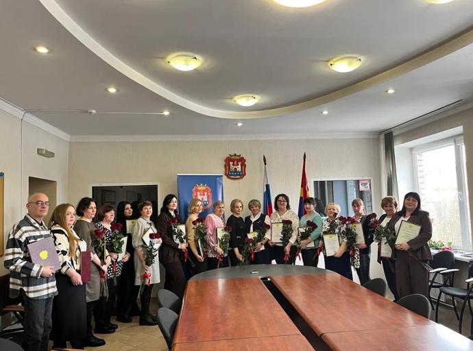 Служение людям